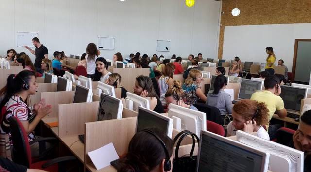 Call Center-at: Nese s`ka marreveshje ikim. Na kerkojne ne Rumani